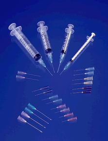 SYRINGE 3CC LL W/NEEDLE 18X1/2 100/BX 10BX/ Exel Corporation